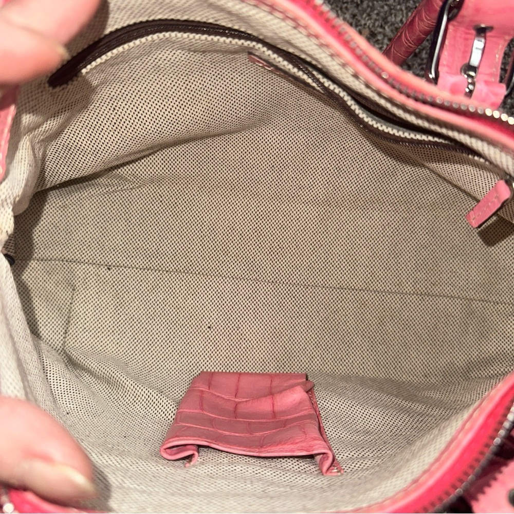 Dooney & Bourke Pink Crocodile-Embossed Shoulder Bag Y2K - Picture 4 of 12